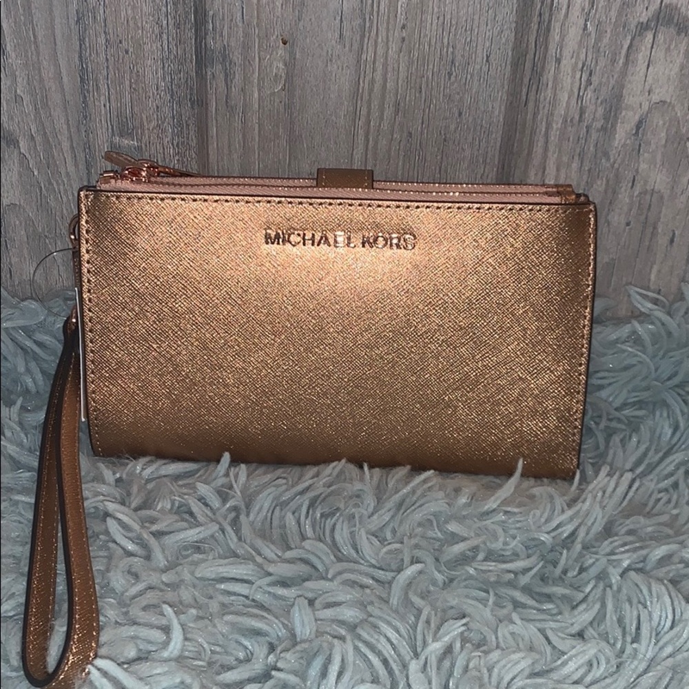 Michael Kors Double Zip Wristlet Wallet Rose Gold